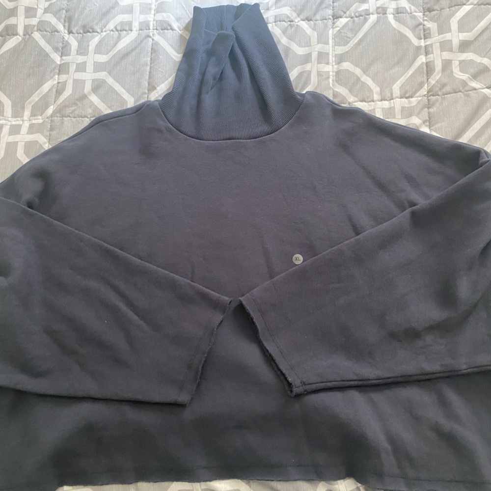 American Eagle Cropped Top XL oversized
